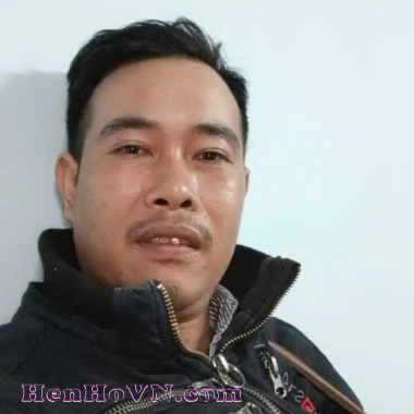 Tuấn