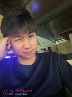 Hồ sơ hẹn hò của Đinh Công Toàn tại Bình Phước